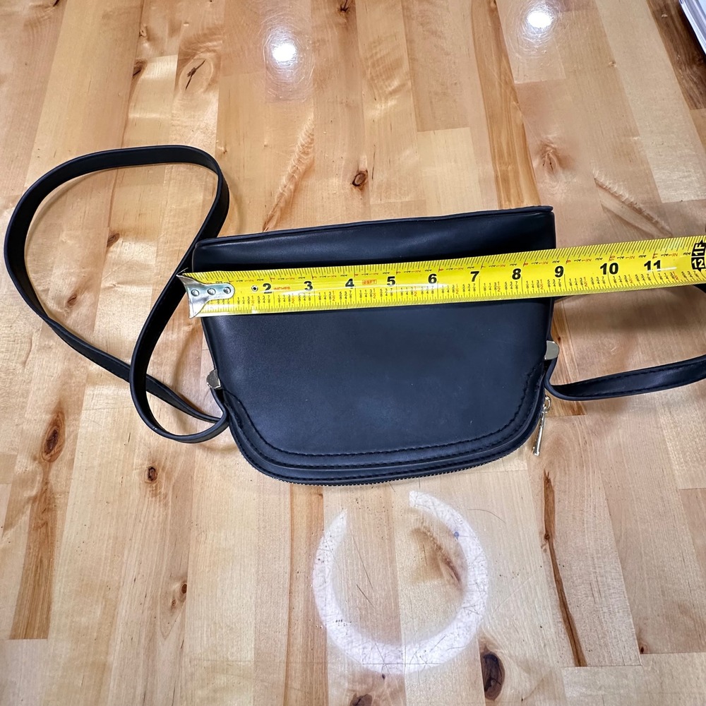 A New Day Crossbody Bag Women Small Black Excellent‎ Minimalist Dome Purse - Picture 6 of 8